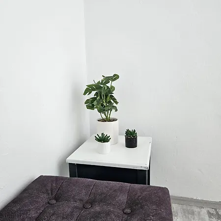 Diamond House Rent Vikendica