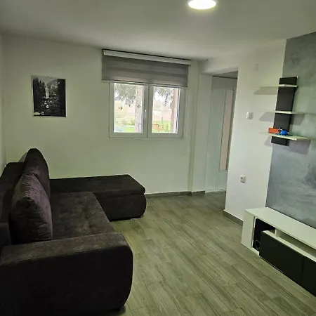 Diamond House Rent Vikendica * Beška