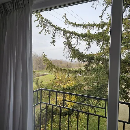 Dom wakacyjny Diamond House Rent Vikendica *