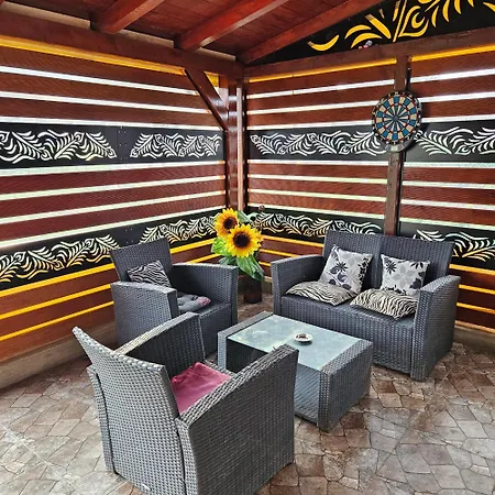 Holiday home Diamond House Rent Vikendica Beska
