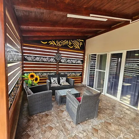 Diamond House Rent Vikendica