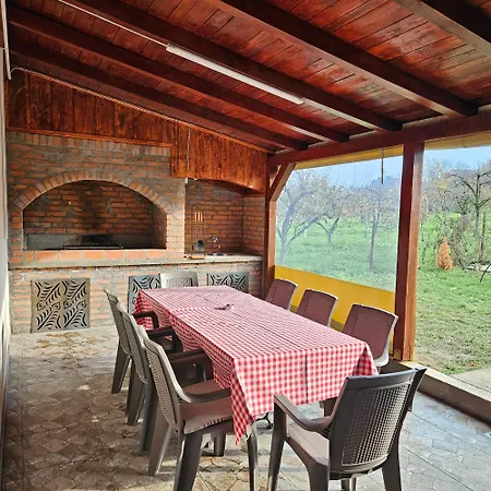 Diamond House Rent Vikendica Holiday home *
