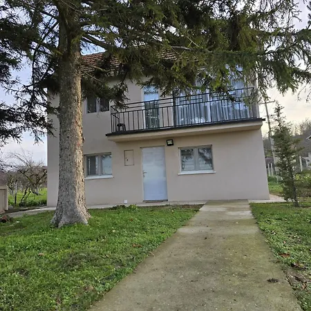 Dom wakacyjny Diamond House Rent Vikendica *