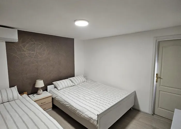 Diamond House Rent Vikendica Beška