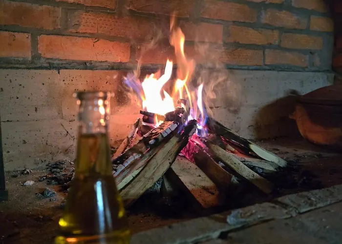 Semesterbostad Diamond House Rent Vikendica Beška